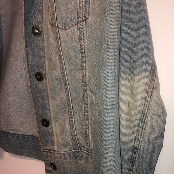 Jean jacket - Picture 3 of 4